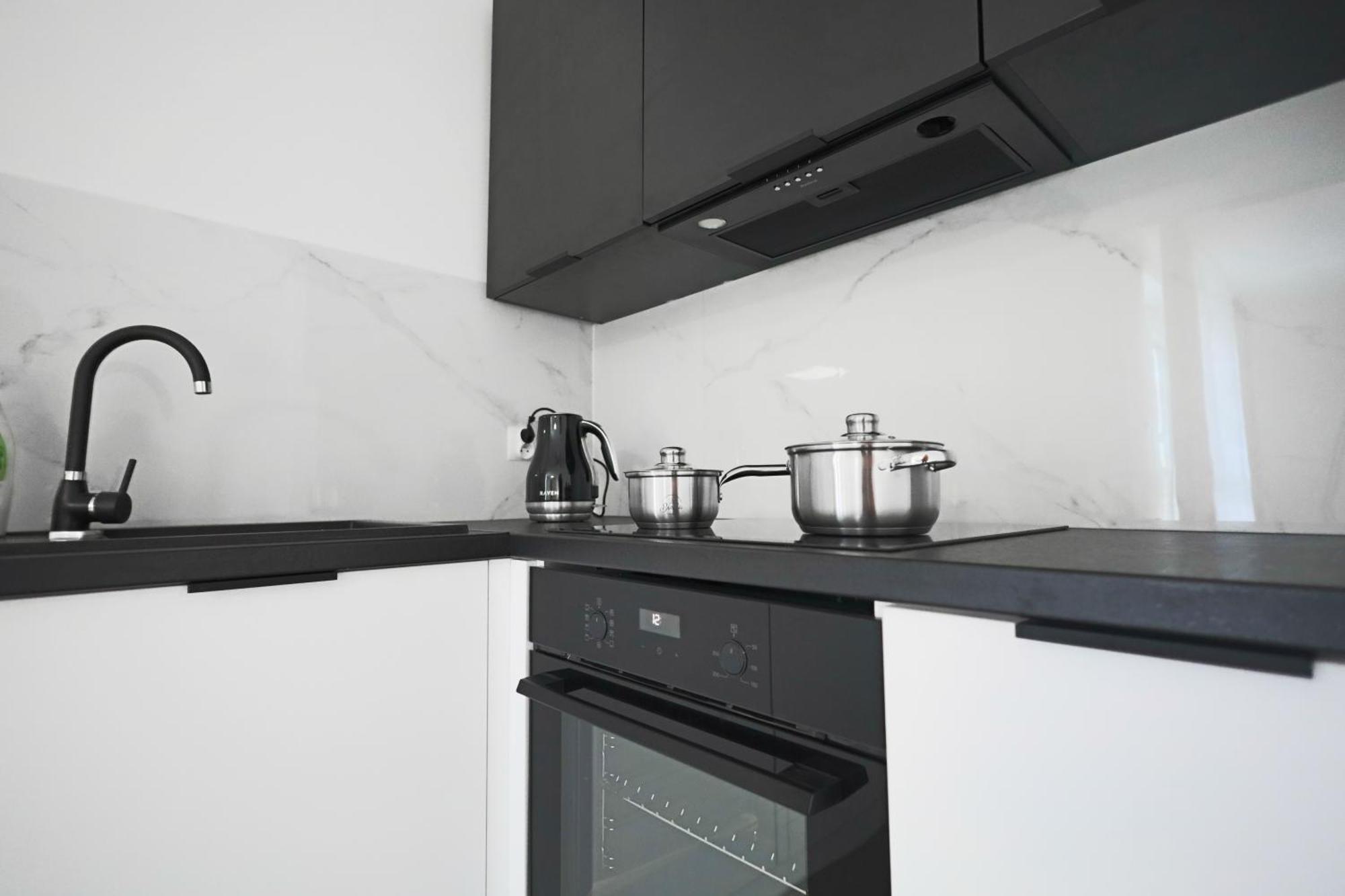 Reymonta 22 Apartamenty Opole Extérieur photo